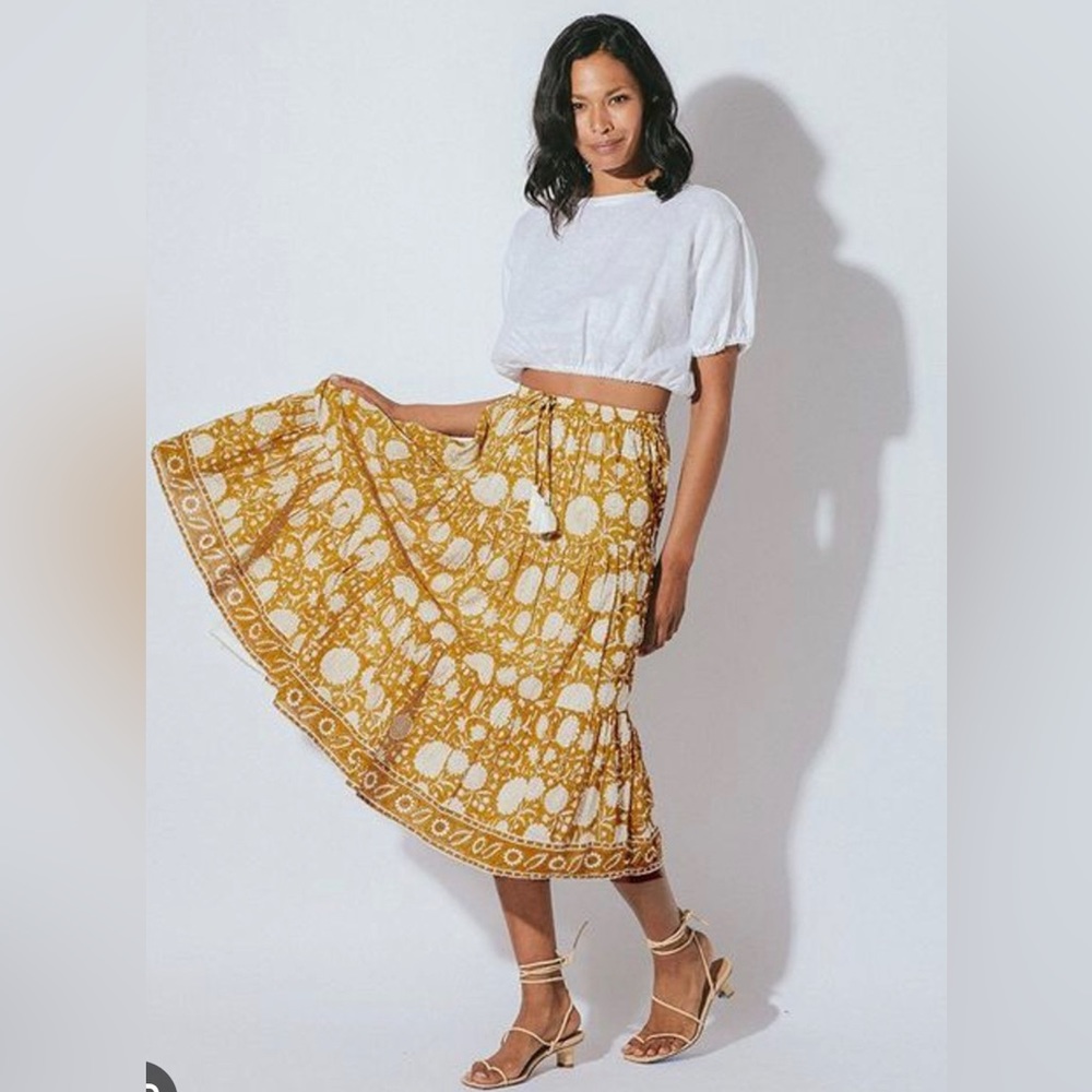 ✨Cleobella Kimmi skirt - honey print✨